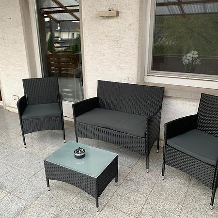 Aschaffapartment 4 Schlafzimmer Bis 10 Personen Bei Aschaffenburg Mainaschaff Exteriör bild