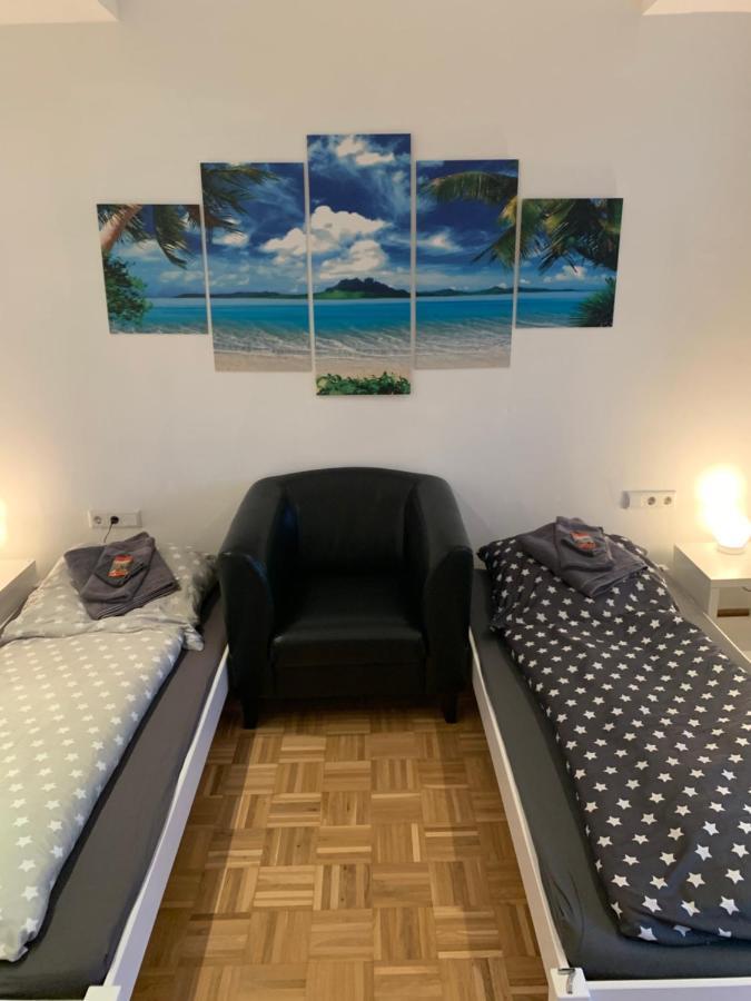 Aschaffapartment 4 Schlafzimmer Bis 10 Personen Bei Aschaffenburg Mainaschaff Exteriör bild