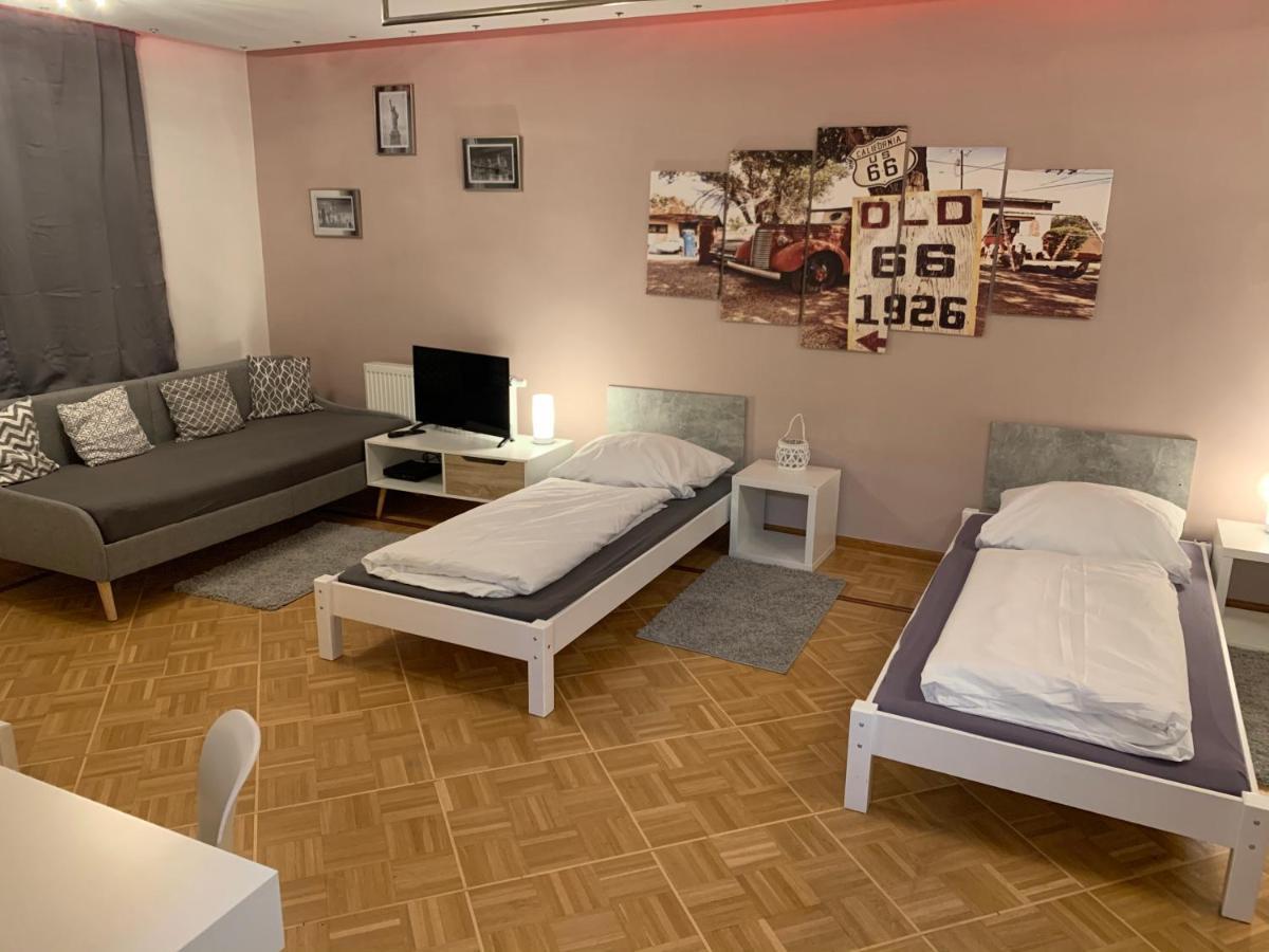 Aschaffapartment 4 Schlafzimmer Bis 10 Personen Bei Aschaffenburg Mainaschaff Exteriör bild